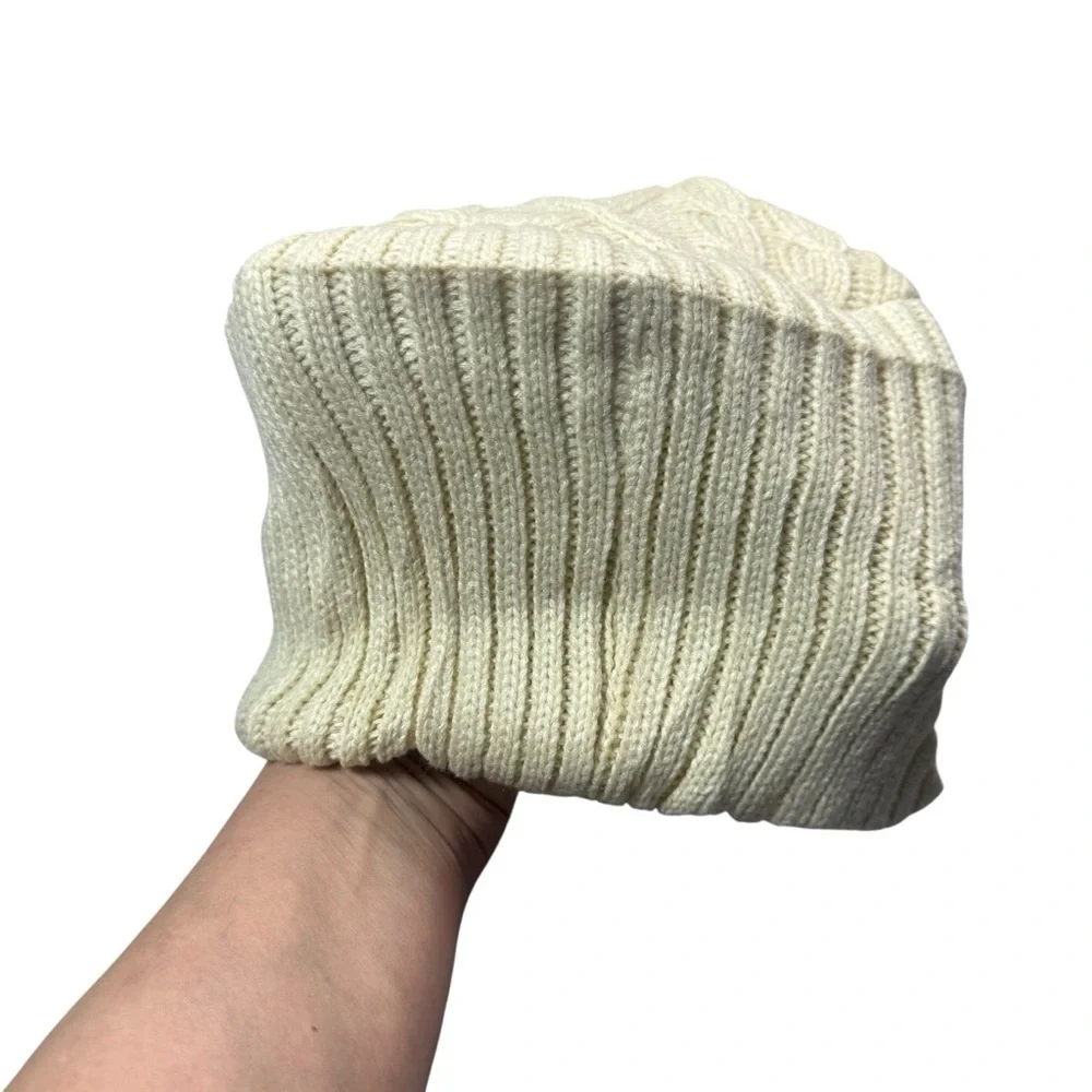NWT New Teqihat Winter Warm Knit Beige Hat Cap